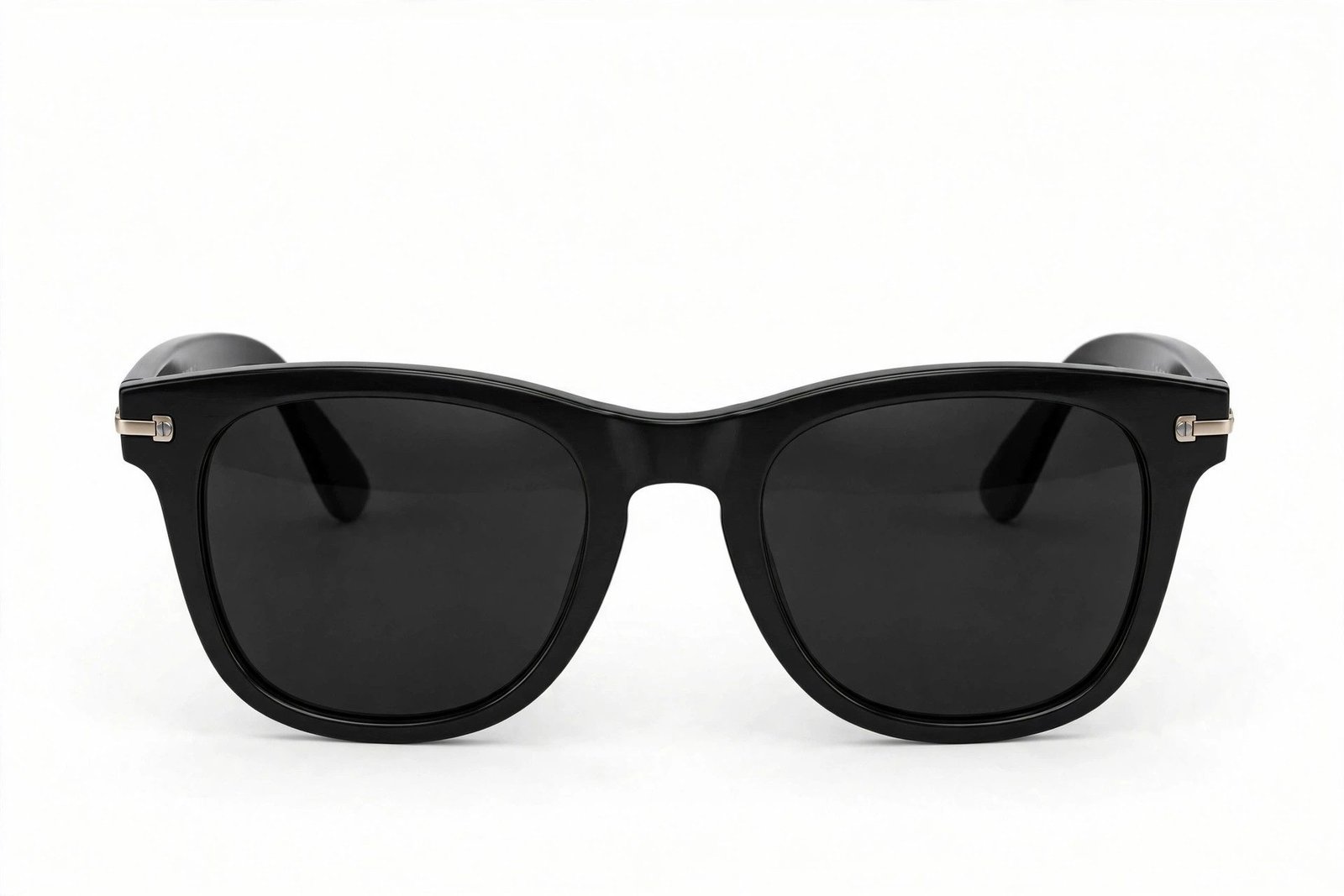 Product retouching sample
