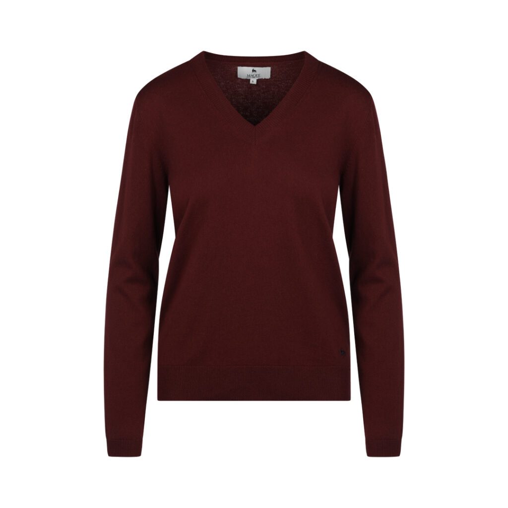 Ghost mannequin editing example: burgundy V-neck sweater